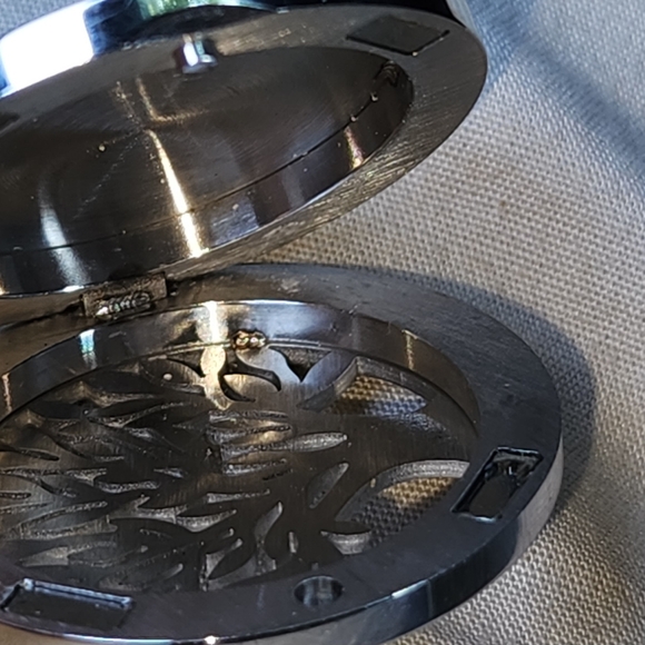 Perfume Locket Pendant and Sterling Chain - Picture 6 of 13